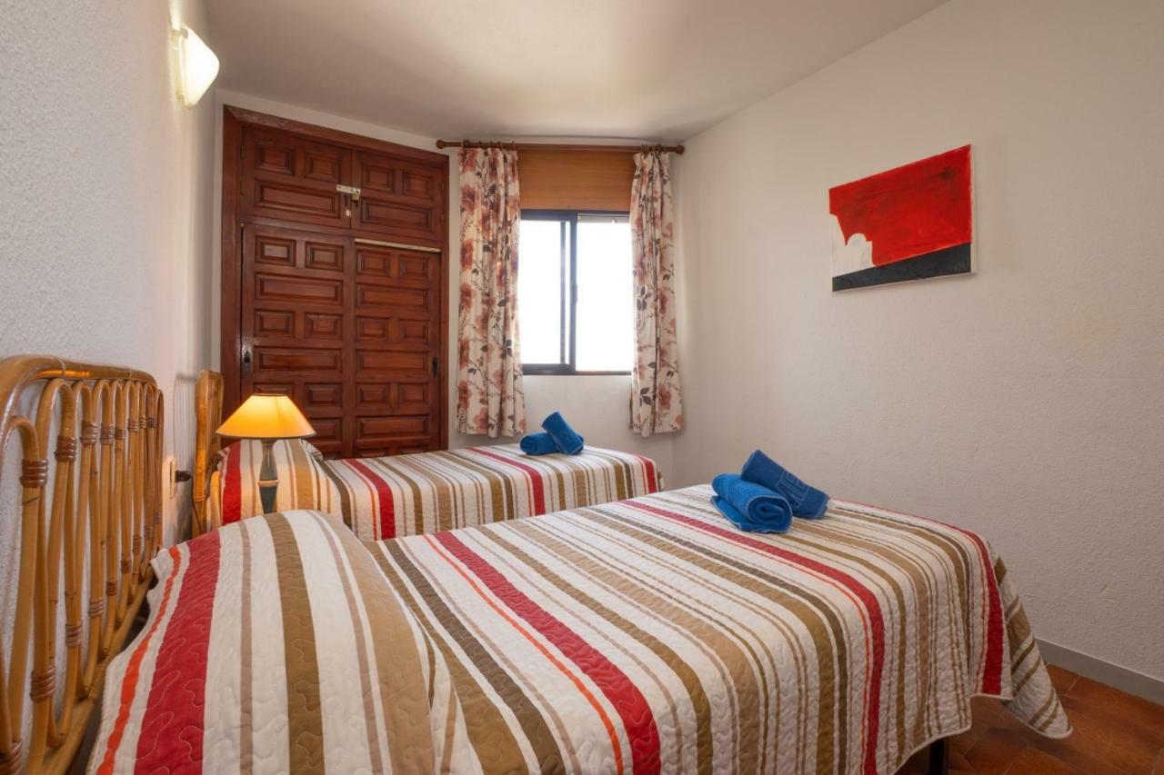 Palmeras 31 Menyber Apartment เนร์คา ภายนอก รูปภาพ