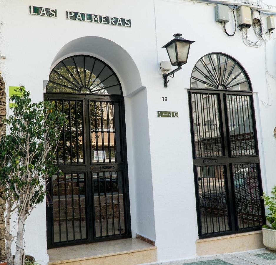 Palmeras 31 Menyber Apartment เนร์คา ภายนอก รูปภาพ